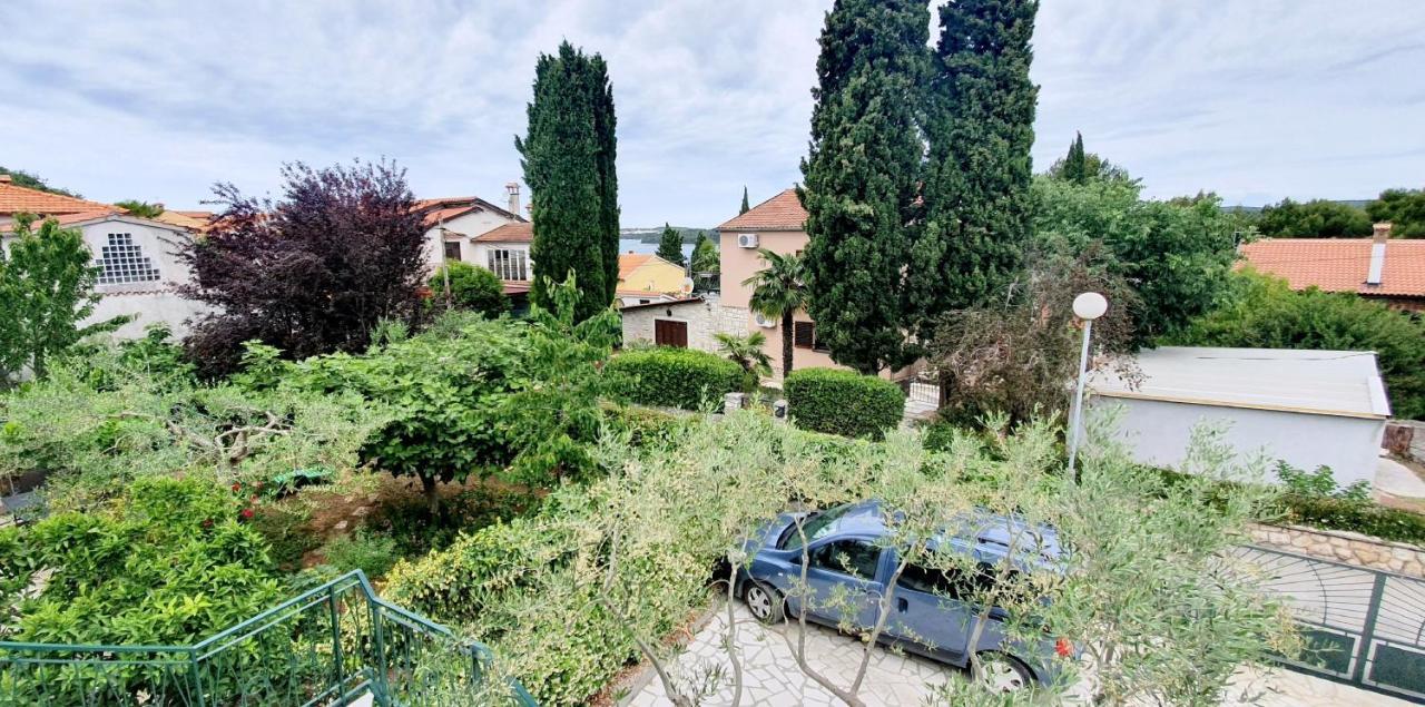 Cecillia Mare Apartments Rovinj Exterior foto